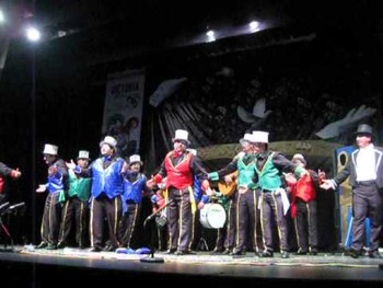 Comparsa "Por Arte de Birlibirloque" - Carnaval de Málaga 2013