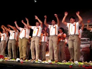 Los Gondoleros Venecianos que lo trincan con una mano - Carnaval de Málaga 2011